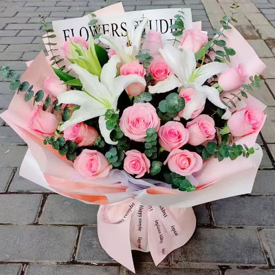 铁岭18朵粉玫瑰2支百合，我的心尖宝贝